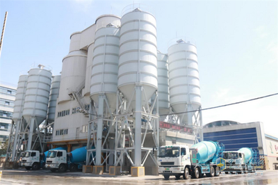 深度融合劈波斬浪新藍海 吉利商用車與漢馬科技強強聯手，共建換電重卡新生態與多式聯運服務